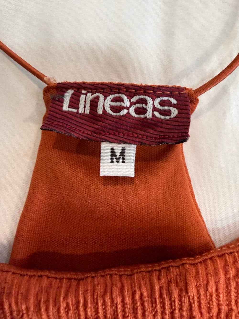 LINEAS Rust Textured Halter Tank Top - Medium - Picture 3 of 4